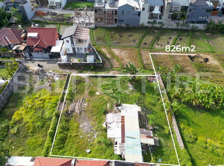8 are land leasehold