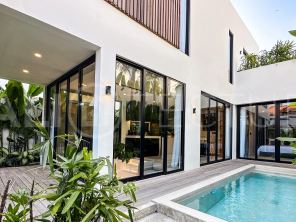 Modern-Tropical-3-Bedroom-Villa-for-Sale-near-Cemagi-Beach-3