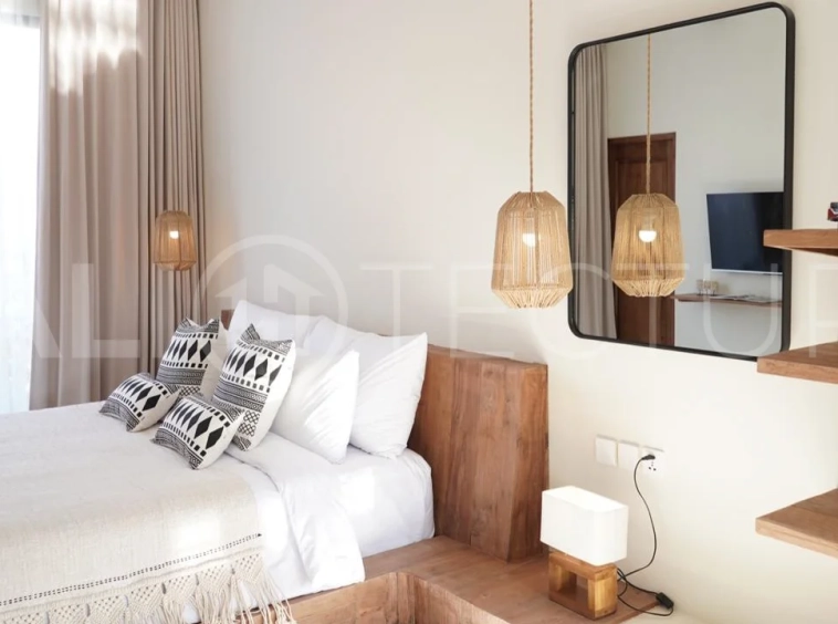 Modern-Villa-for-Sale-in-the-Heart-of-Seminyak-Bali-10
