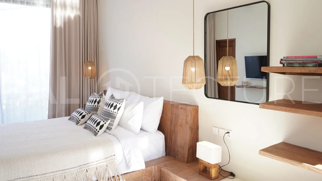 Modern-Villa-for-Sale-in-the-Heart-of-Seminyak-Bali-10