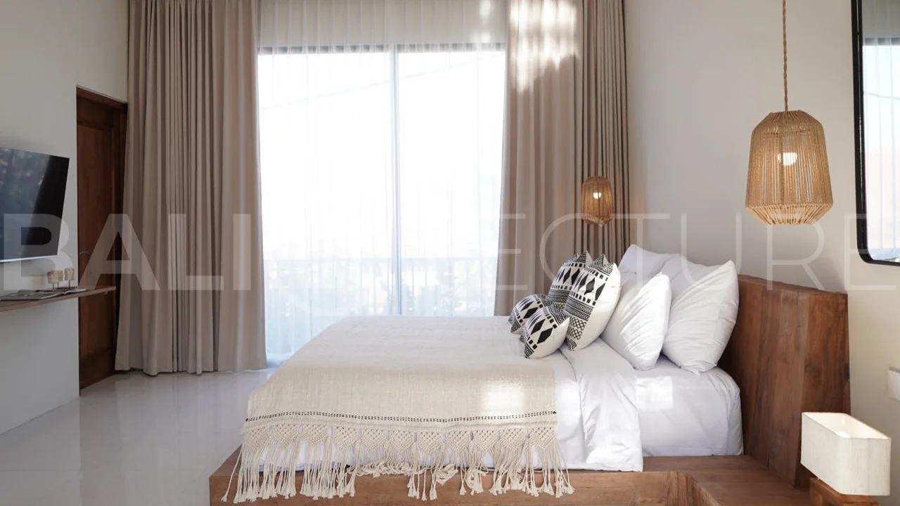 Modern-Villa-for-Sale-in-the-Heart-of-Seminyak-Bali-11