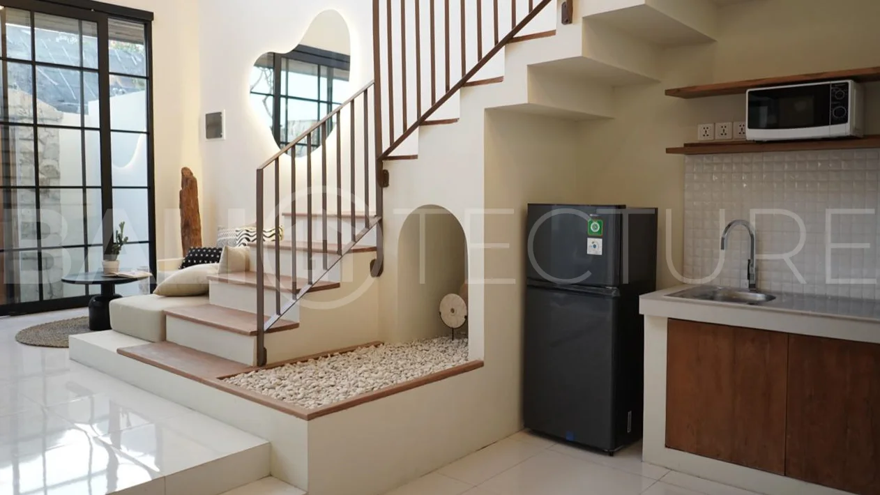 Modern-Villa-for-Sale-in-the-Heart-of-Seminyak-Bali-2