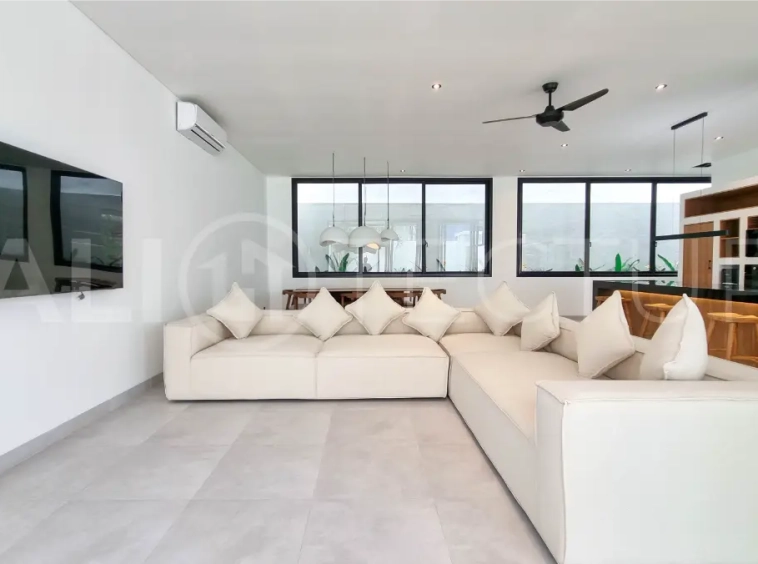 Turnkey Minimalist Villa in Tumbak Bayuh, Ideal for Living or Daily Rental Business5