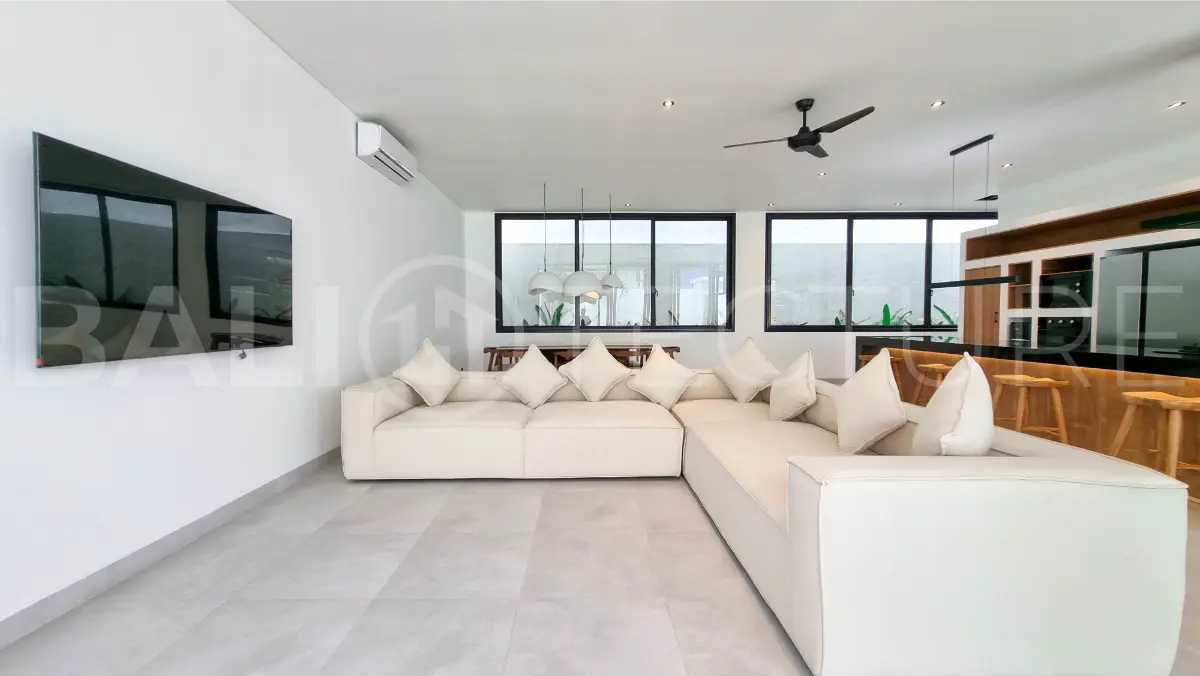 Turnkey Minimalist Villa in Tumbak Bayuh, Ideal for Living or Daily Rental Business5