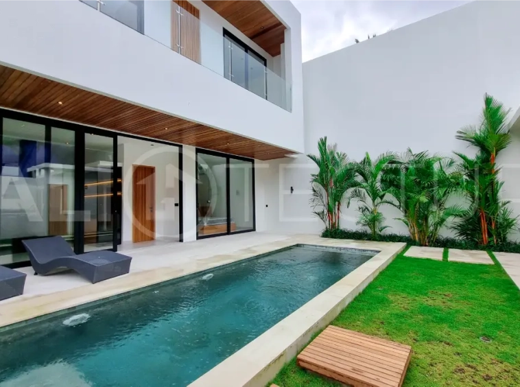 Turnkey Minimalist Villa in Tumbak Bayuh, Ideal for Living or Daily Rental Business20