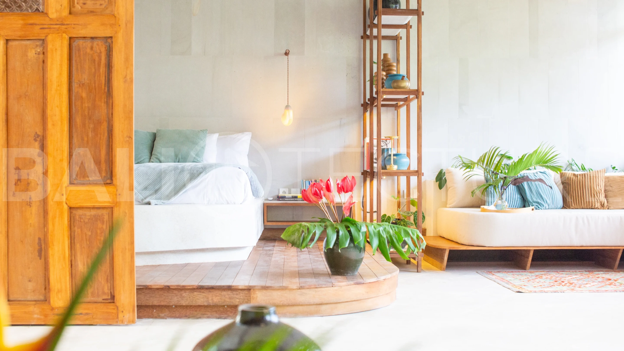 Strategic-3-Bedroom-Villa-for-Sale-in-the-Heart-of-Berawa-Canggu-21