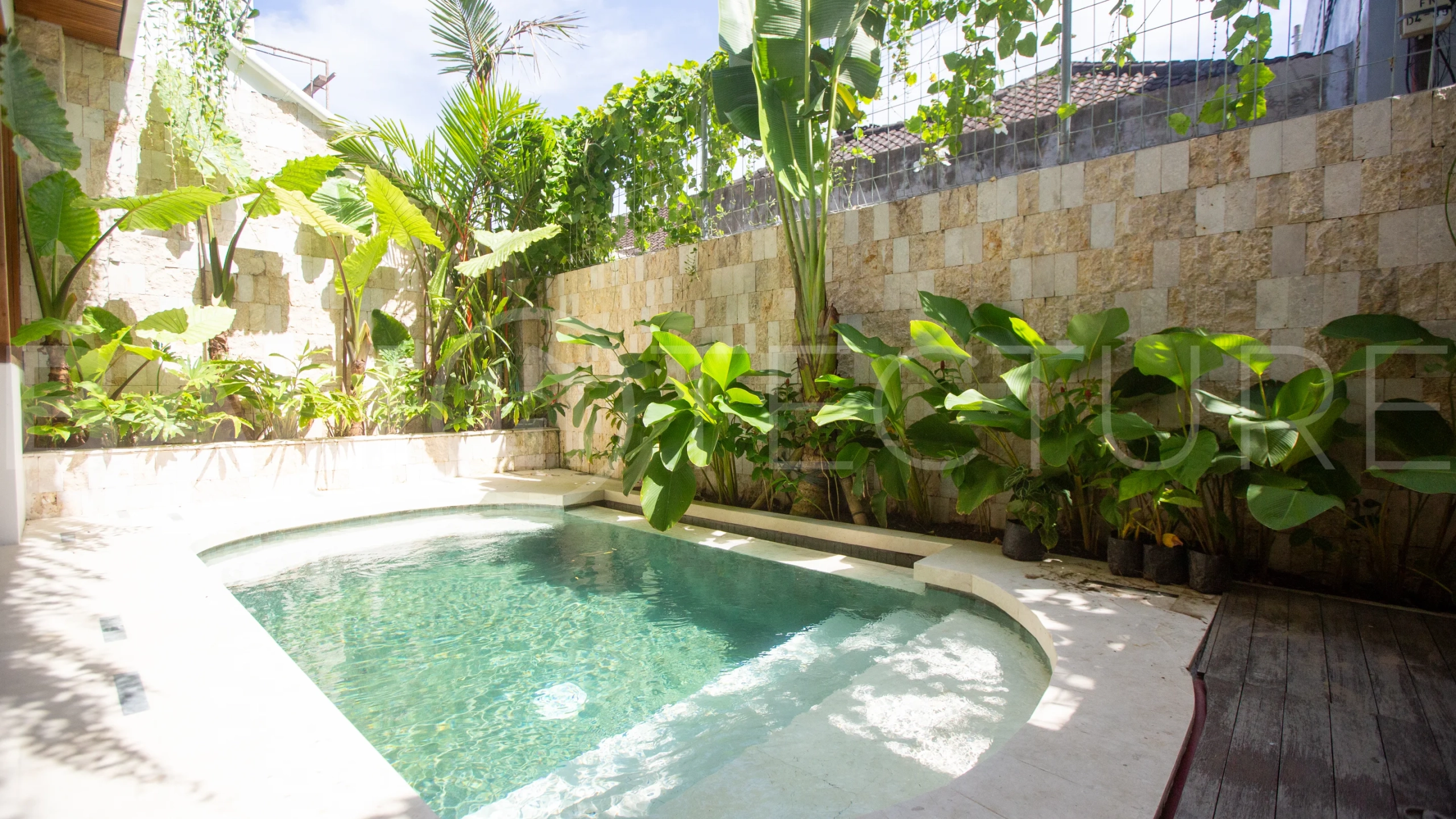 Strategic-3-Bedroom-Villa-for-Sale-in-the-Heart-of-Berawa-Canggu-25
