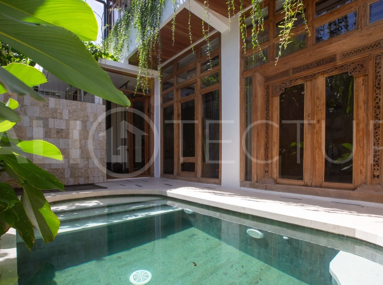 Strategic-3-Bedroom-Villa-for-Sale-in-the-Heart-of-Berawa-Canggu-26