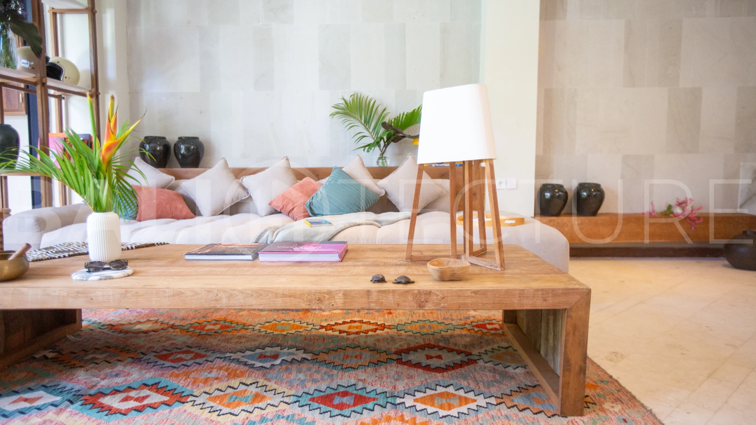 Strategic-3-Bedroom-Villa-for-Sale-in-the-Heart-of-Berawa-Canggu-4