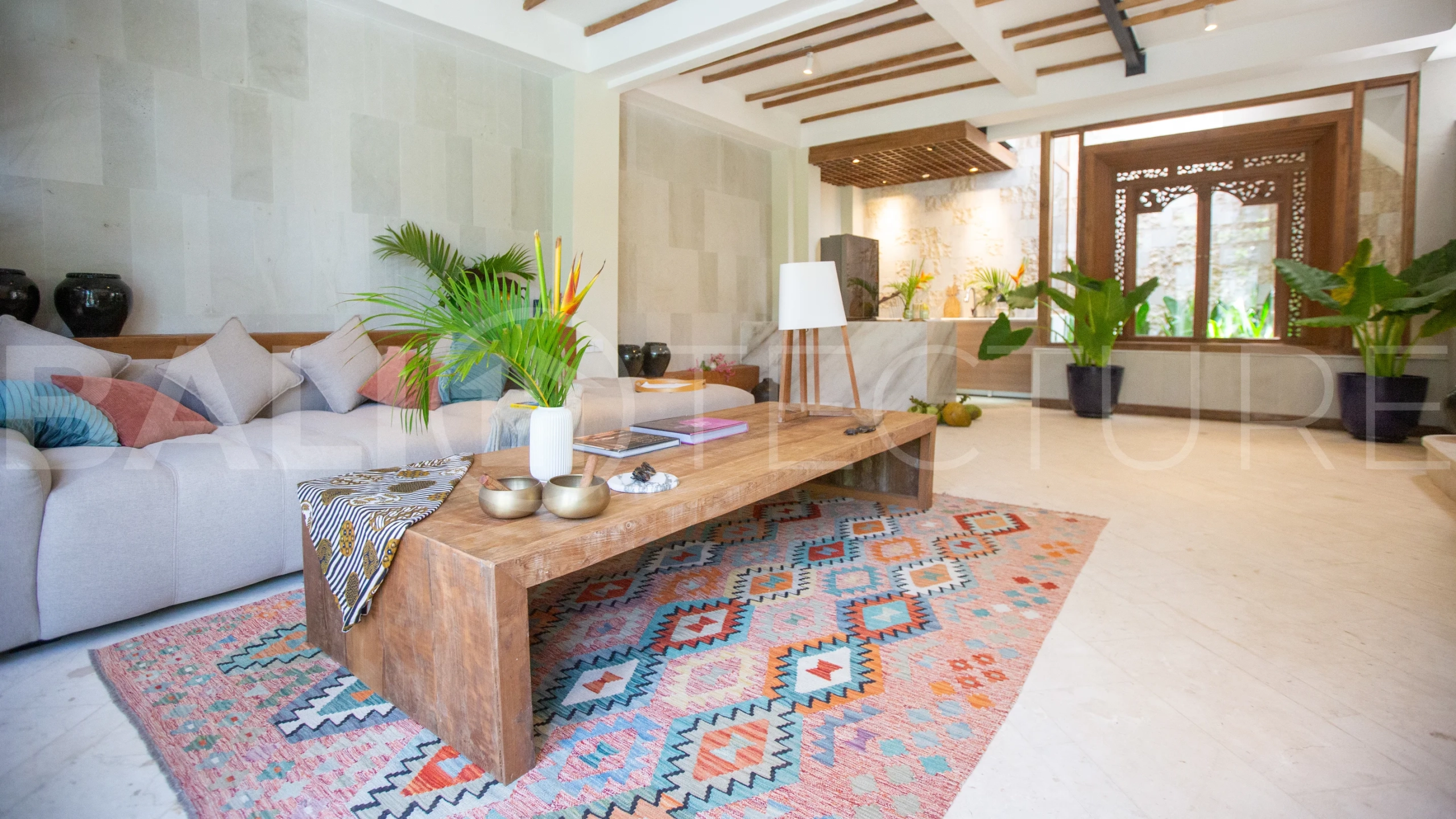 Strategic-3-Bedroom-Villa-for-Sale-in-the-Heart-of-Berawa-Canggu-6