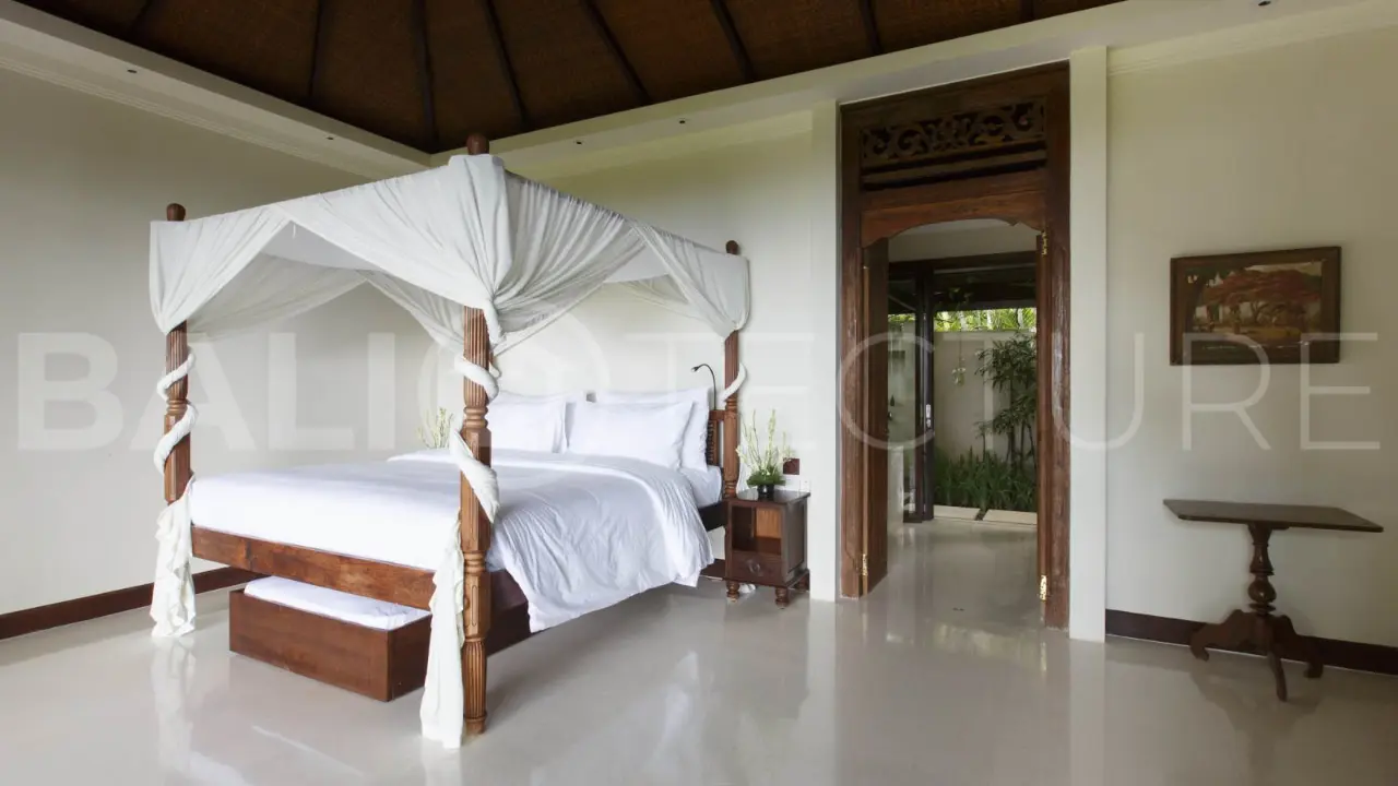 Clifftop Luxury Villa with 5 Bedrooms and Uninterrupted Ocean Views 6