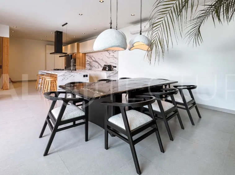 Select Modern Minimalist 4BR Villa, Garden & Pool, Ideal for Living or Rental for Sale in Tumbak Bayuh Modern Minimalist 4BR Villa, Garden & Pool, Ideal for Living or Rental for Sale in Tumbak Bayuh 16