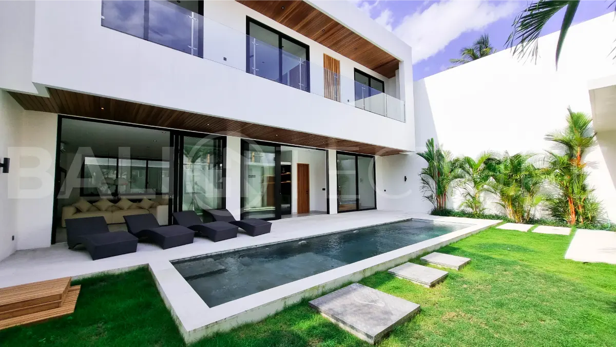 Turnkey Minimalist Villa in Tumbak Bayuh, Ideal for Living or Daily Rental Business28