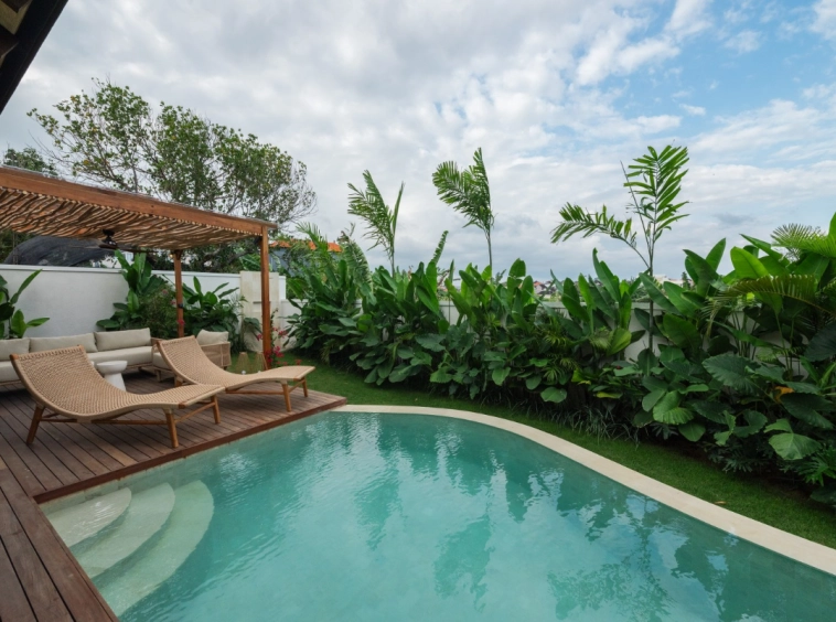 Contemporary Two Bedroom Villa for Sale in Babakan 4