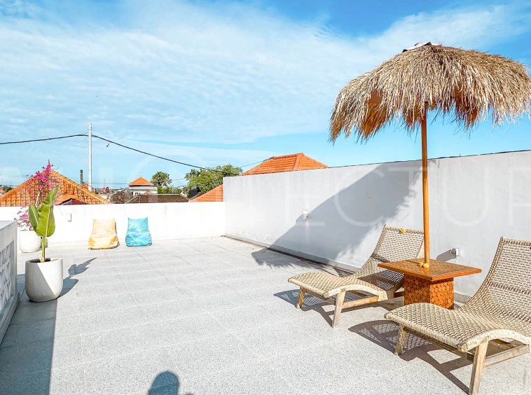 Modern 2-Bedroom Villa in Padonan Minutes to Canggu Hotspots12