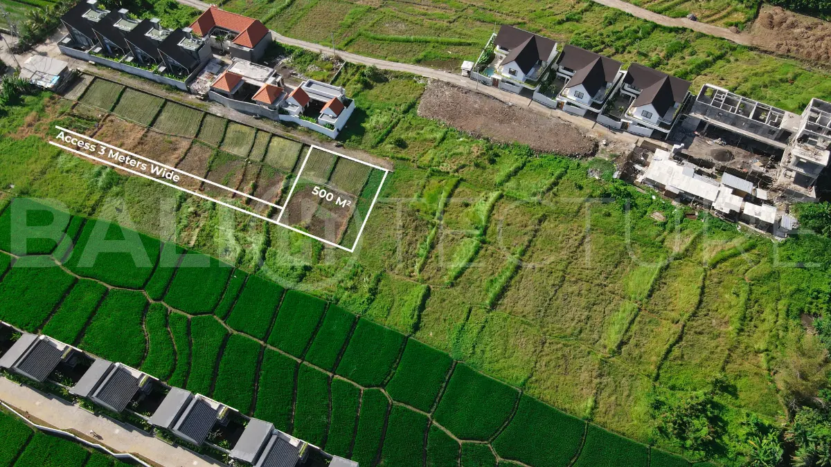 500m² Leasehold Land in Seseh, Steps from the Beach 1