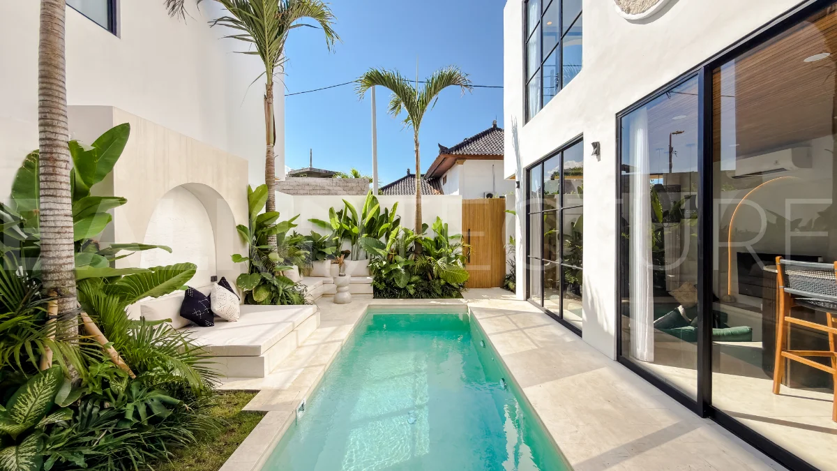 Modern tropical luxury villa at Solas Villas in Bingin, Bali, featuring contemporary architecture, stylish interiors, a private infinity pool, and a rooftop terrace with panoramic ocean views. Surrounded by lush tropical scenery, the villa offers a sophisticated coastal lifestyle with high-quality finishes and functional living spaces. Scheduled for completion in late 2025, this exclusive property is located in one of Bali's most desirable destinations and is eligible for buyer financing.