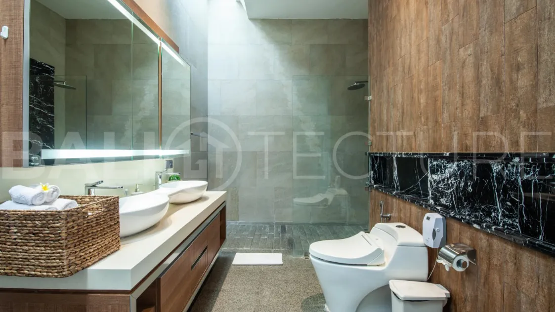 Sophisticated-Cliffside-Villa-with-Stunning-Ocean-Views-for-Sale-near-Pandawa-Beach-Bali-19