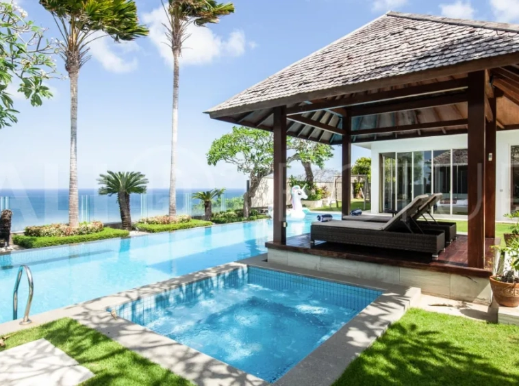 Sophisticated-Cliffside-Villa-with-Stunning-Ocean-Views-for-Sale-near-Pandawa-Beach-Bali-8