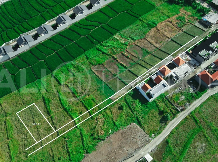 406 m² Freehold Plot for Villa Development in Seseh 2