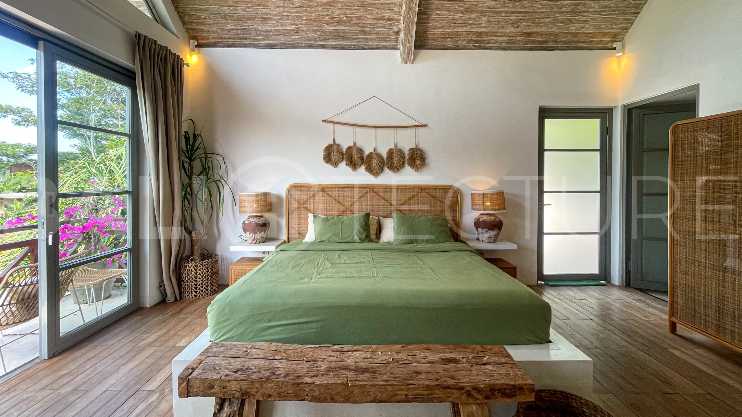 Bohemian-Inspired-Villa-for-Sale-between-Tumbak-Bayuh-and-Buduk-18