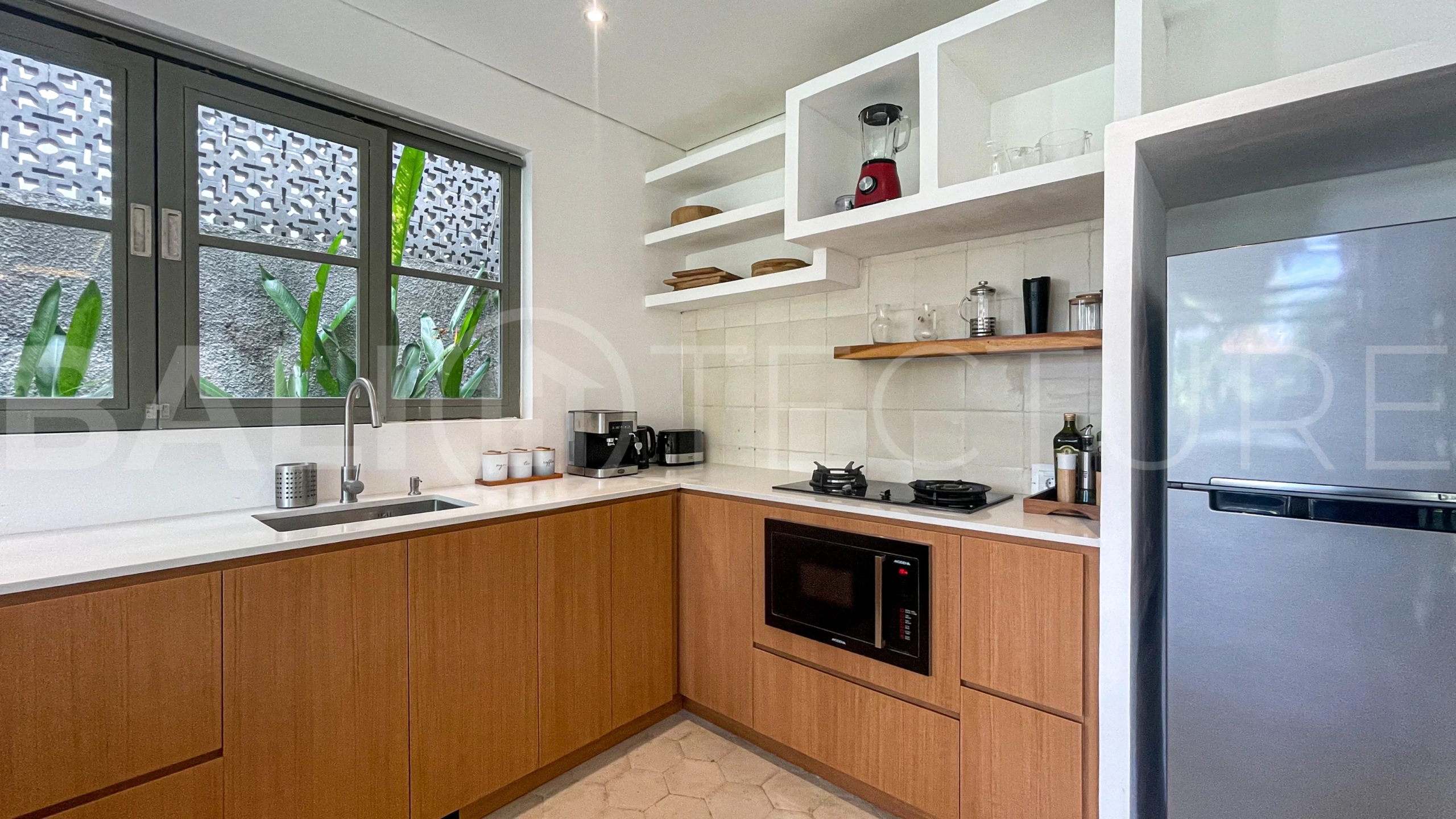 Bohemian-Inspired-Villa-for-Sale-between-Tumbak-Bayuh-and-Buduk-5