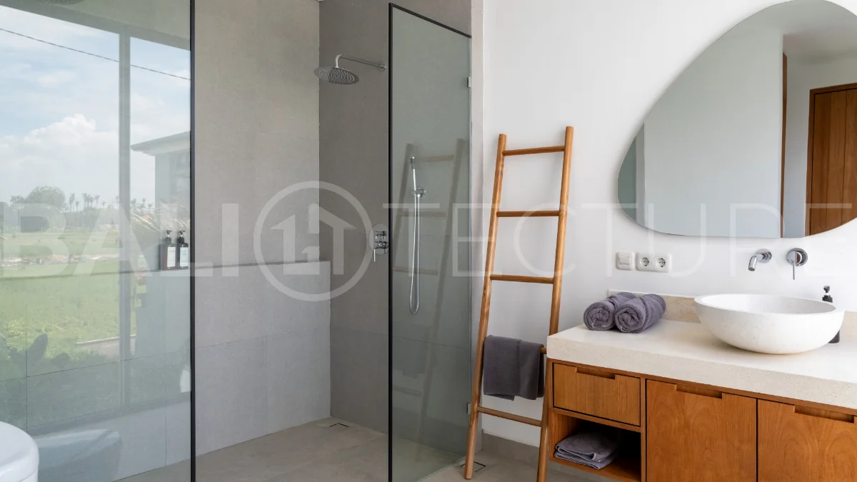 Fascinating-3-Bedroom-Villa-for-Sale-Close-to-Kedungu-Beach-Bali-17