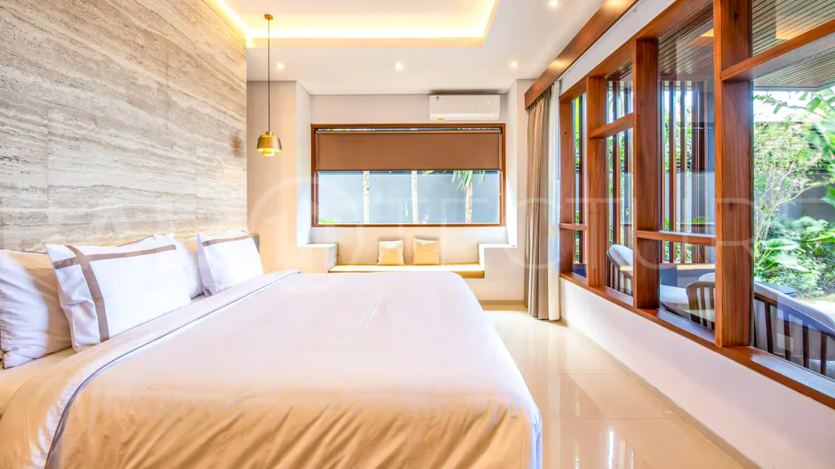 Luxury-Japanese-Style-Villa-for-Sale-in-Seminyak-Bali-14