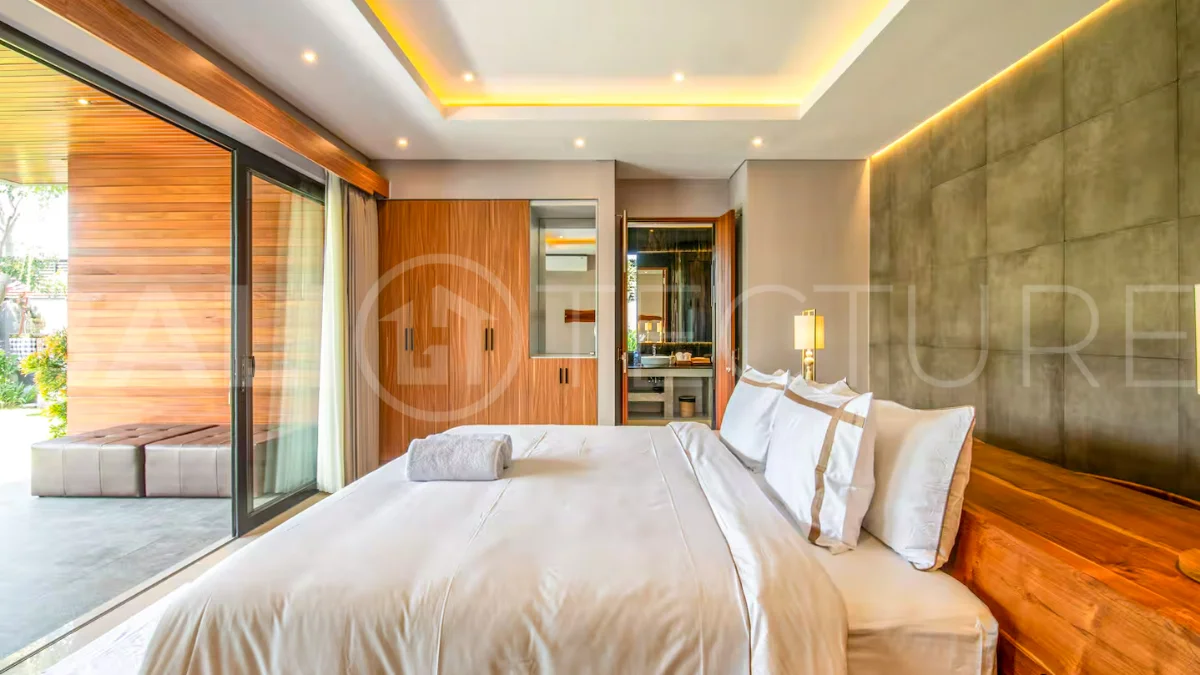 Luxury-Japanese-Style-Villa-for-Sale-in-Seminyak-Bali-24