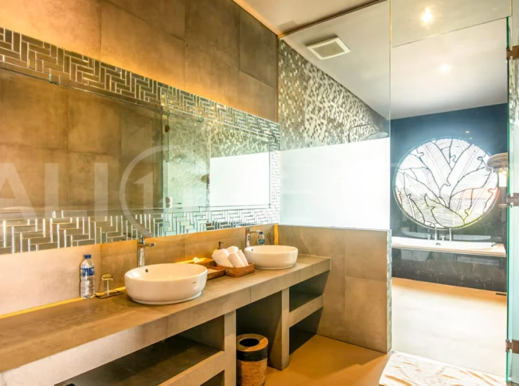 Luxury-Japanese-Style-Villa-for-Sale-in-Seminyak-Bali-25