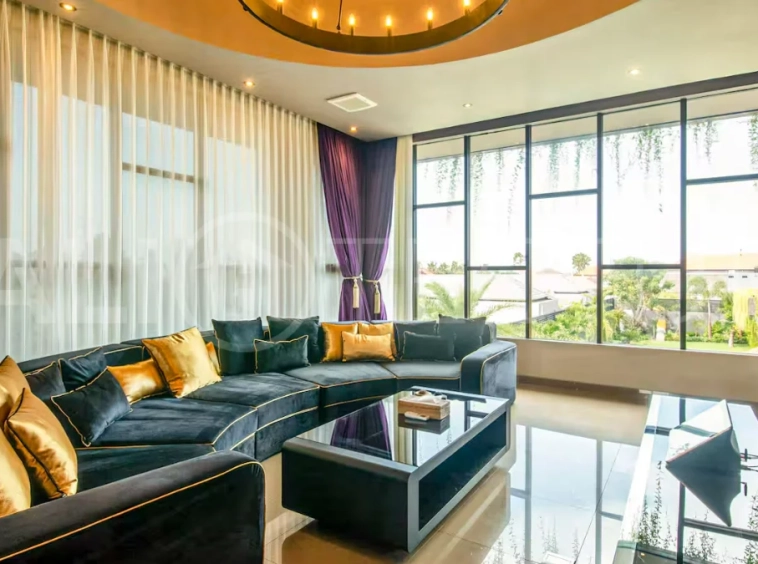 Luxury-Japanese-Style-Villa-for-Sale-in-Seminyak-Bali-27