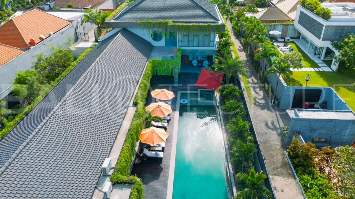 Luxury-Japanese-Style-Villa-for-Sale-in-Seminyak-Bali-6