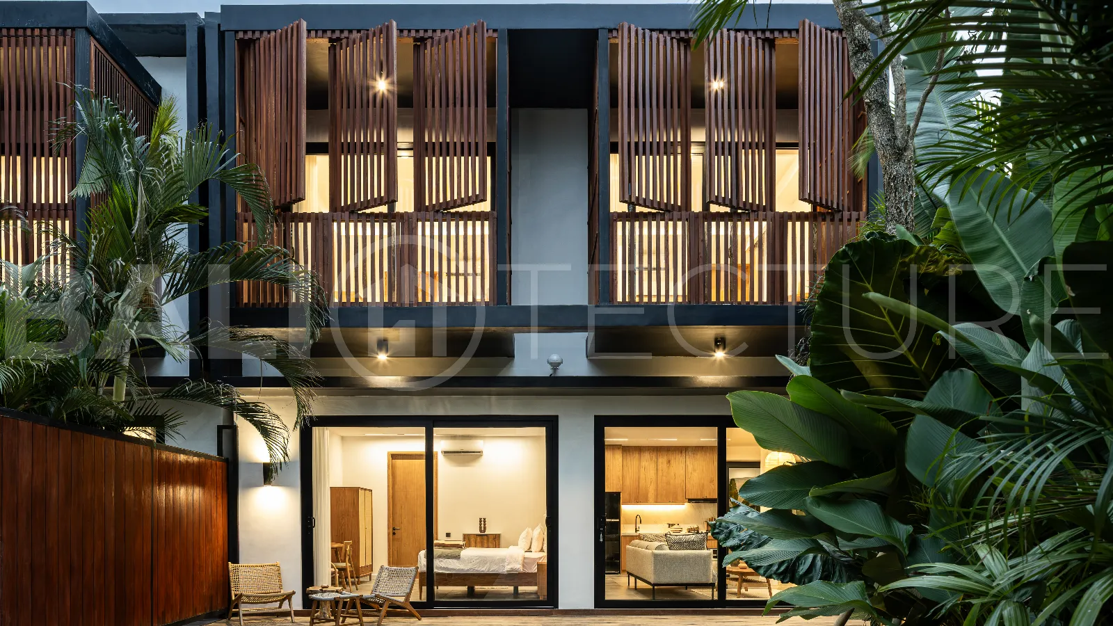 Modern-Tropical-3-Bedroom-Villa-for-Sale-near-Batu-Bolong-Beach-Canggu-12