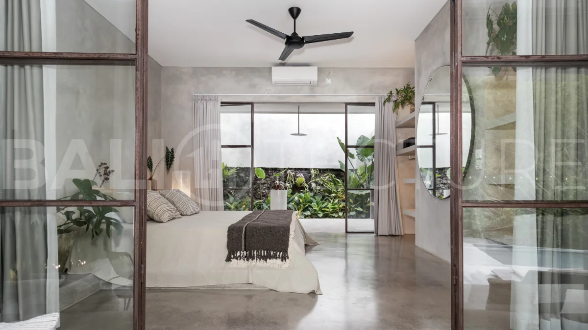 Riverside-Jungle-View-Villa-for-Sale-in-Pererenan-14
