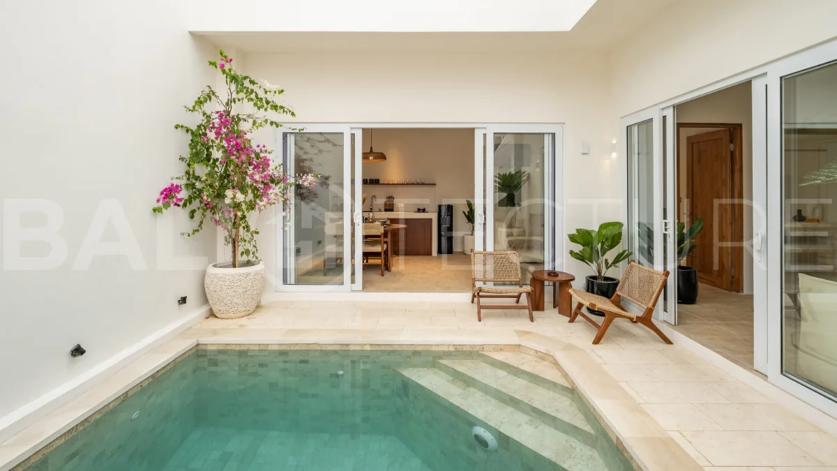 Tropical-2-Bedroom-Villa-for-Sale-in-the-Heart-of-Berawa-Canggu-12