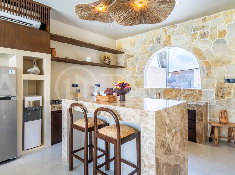 Stunning Finished 2 Bedroom Villa for Sale in Pererenan11