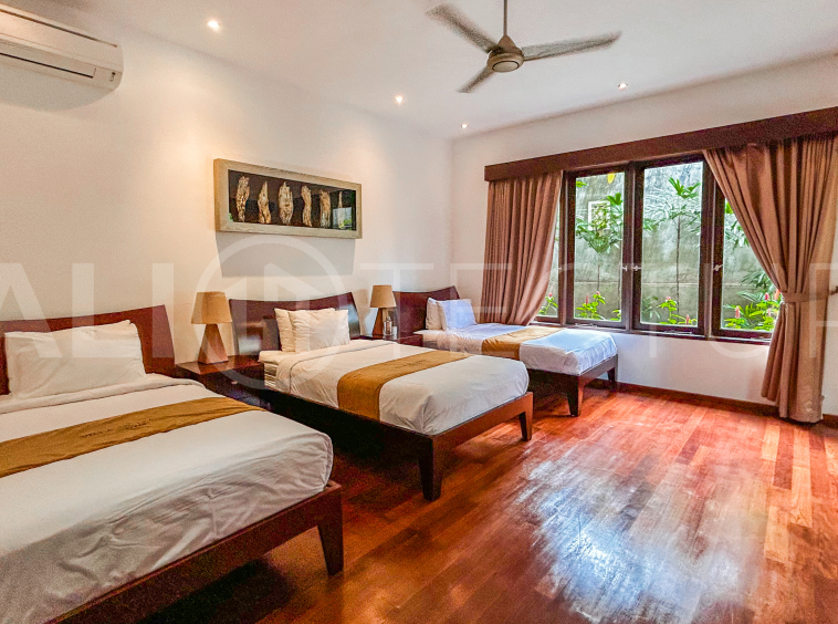 Amazing-Ocean-Views-Villa-for-Sale-in-Balangan-14