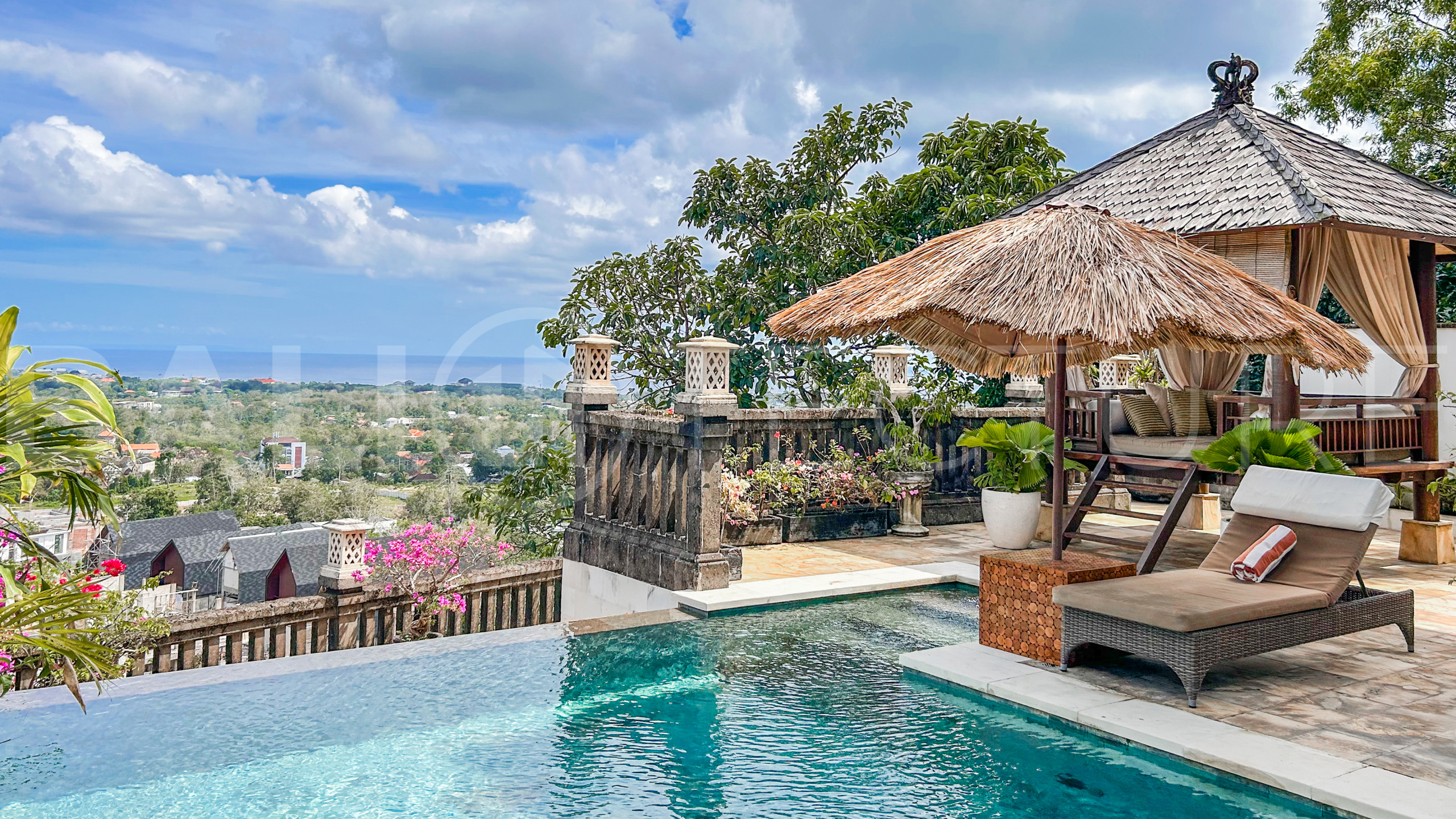 Amazing-Ocean-Views-Villa-for-Sale-in-Balangan-42