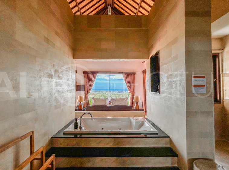 Amazing-Ocean-Views-Villa-for-Sale-in-Balangan-57