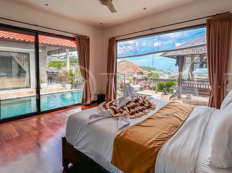 Amazing-Ocean-Views-Villa-for-Sale-in-Balangan-7