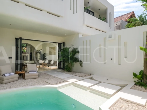 Brand-New-Tropical-Villa-for-Sale-in-Pererenan-6
