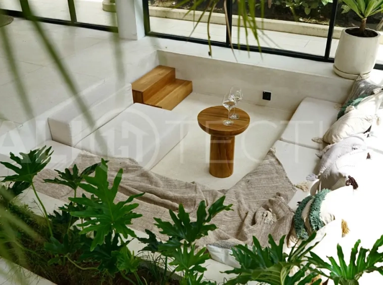 Tranquil Ubud Villa with Modern Tropical Design7