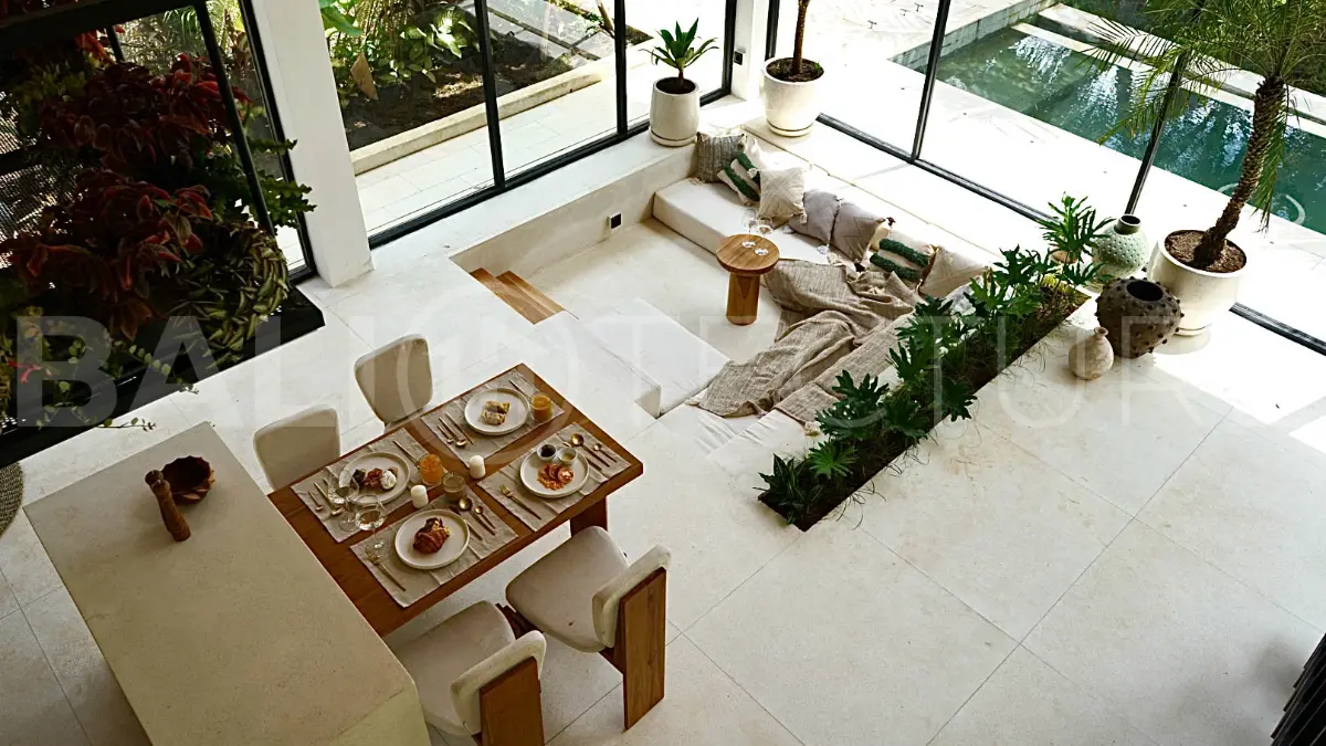 Tranquil Ubud Villa with Modern Tropical Design10