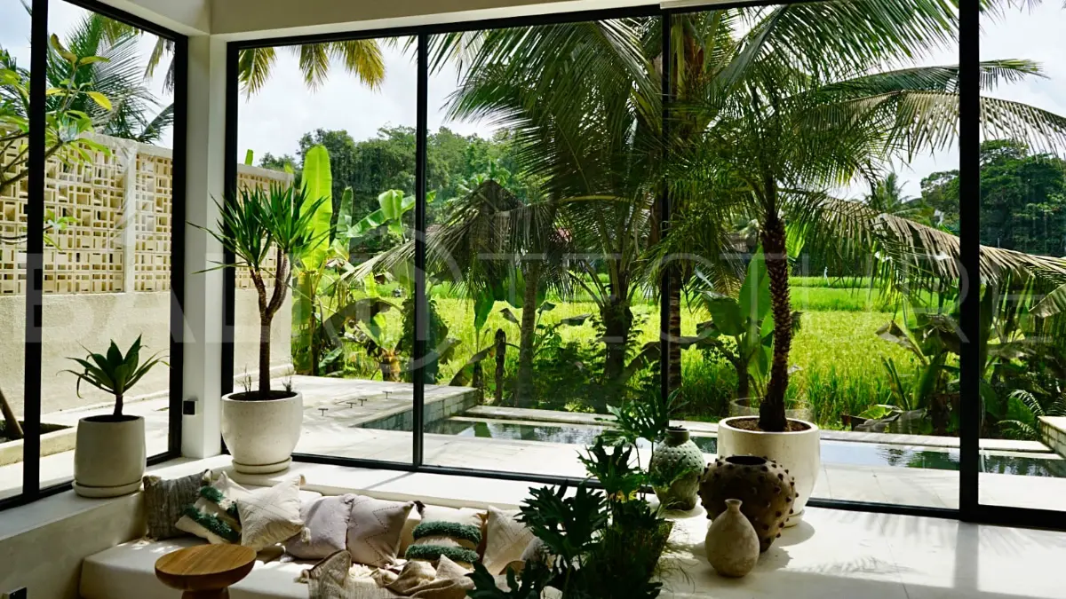 Tranquil Ubud Villa with Modern Tropical Design3