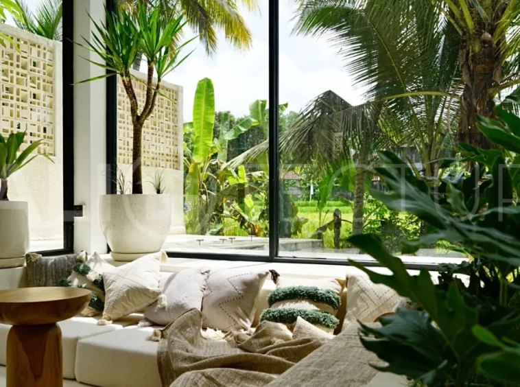Tranquil Ubud Villa with Modern Tropical Design5