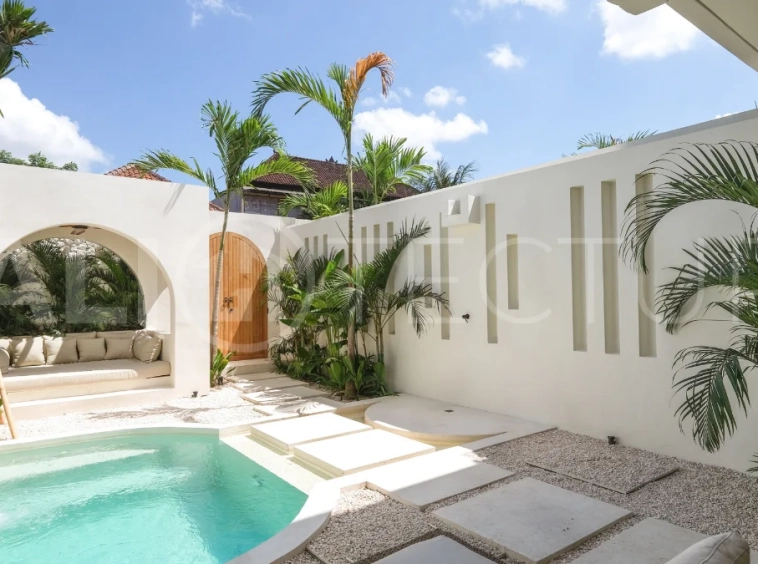 Fascinating-2-Bedroom-Villa-for-Sale-in-Pererenan-3