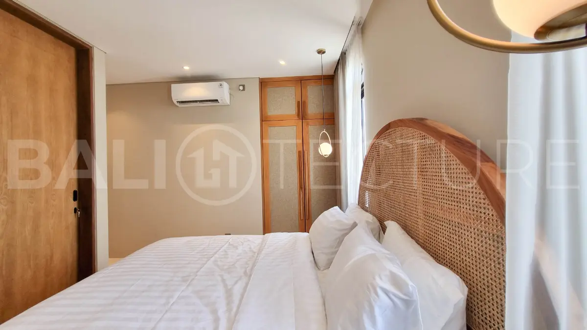Tropical 2 Bedroom Villa with Ocean View Rooftop in Melasti 7
