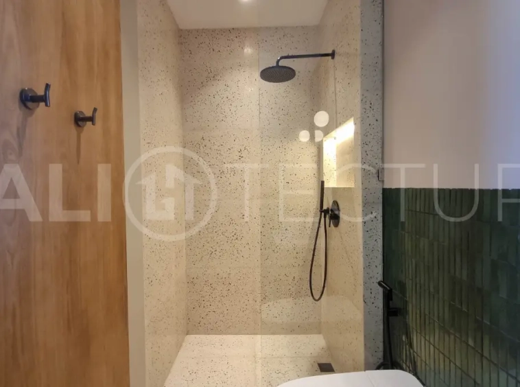 Tropical 2 Bedroom Villa with Ocean View Rooftop in Melasti 9
