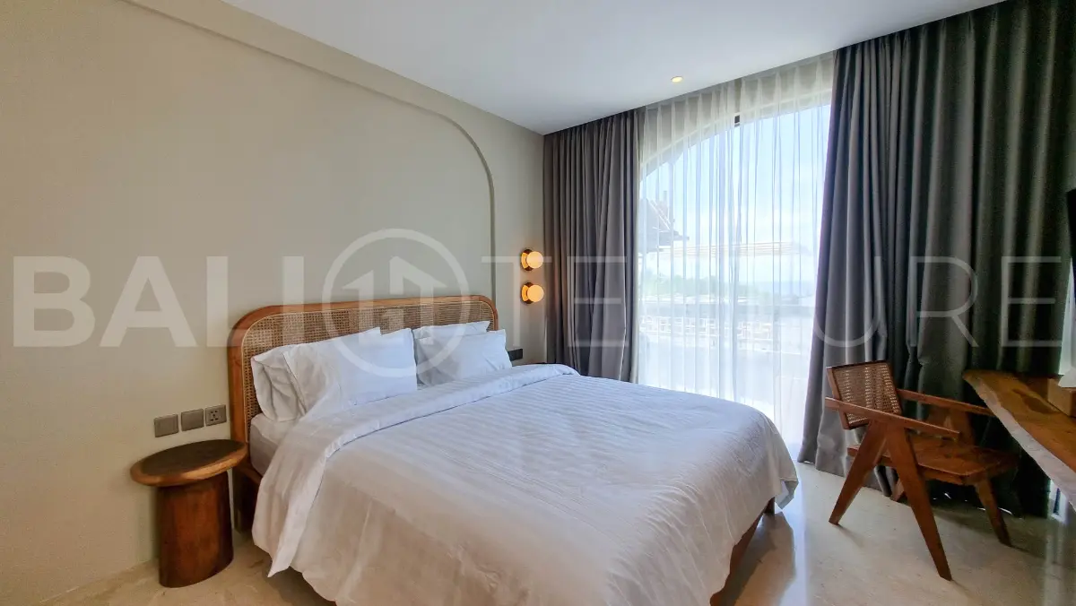 Tropical 2 Bedroom Villa with Ocean View Rooftop in Melasti 10