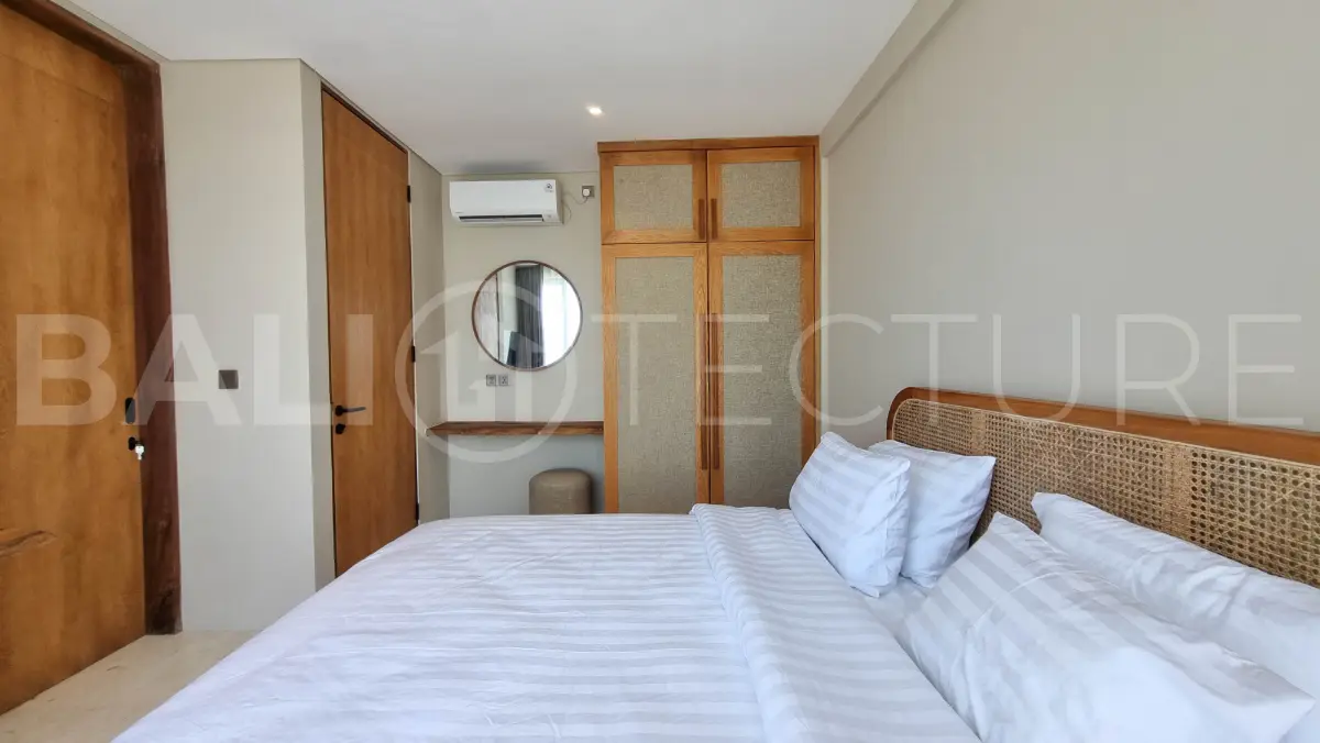 Tropical 2 Bedroom Villa with Ocean View Rooftop in Melasti 12